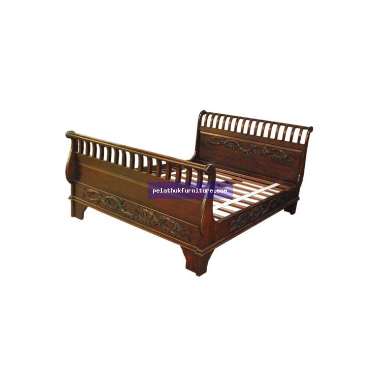 Carved Sleigh Bed . Indonesia Furniture